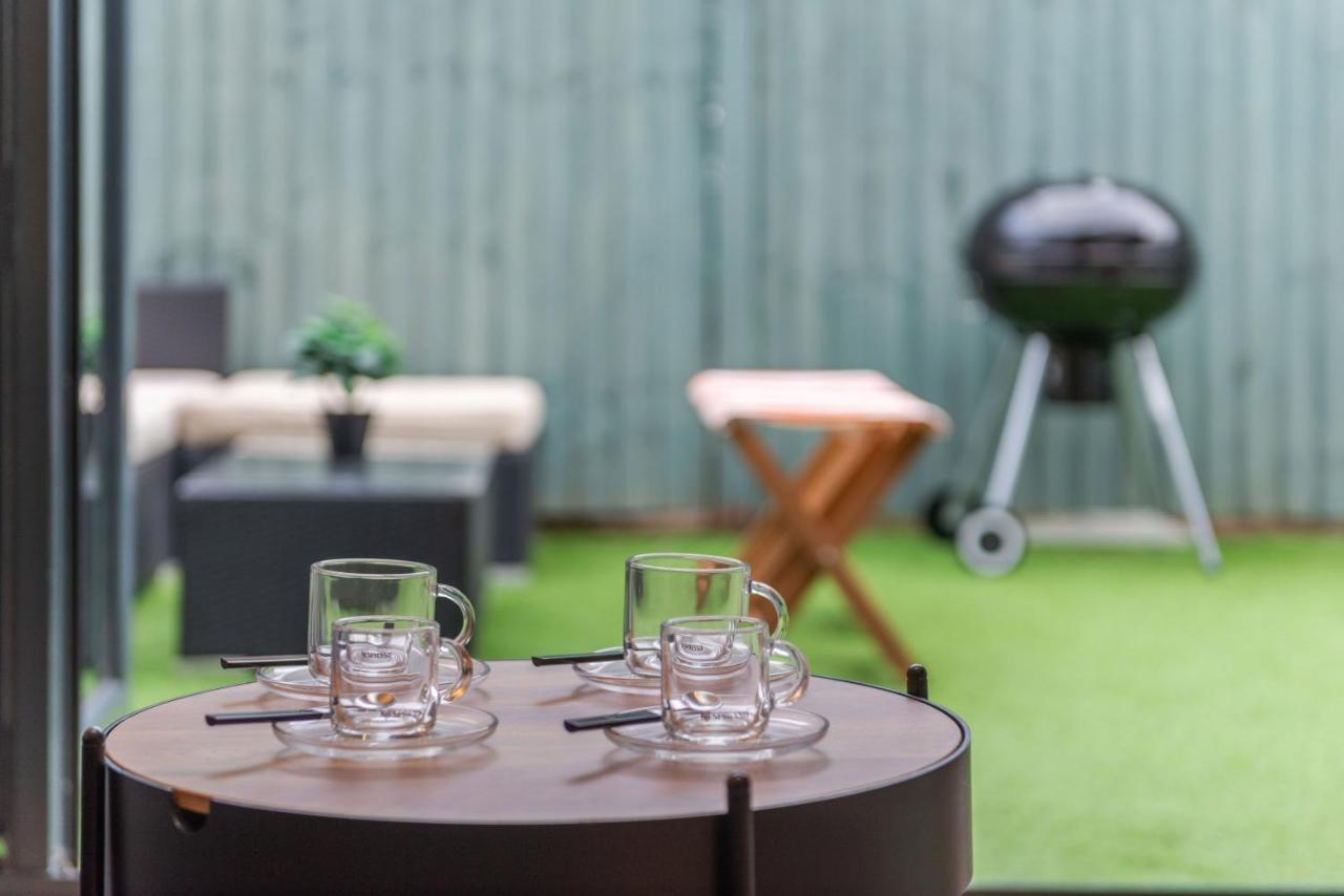 Three-Bedroom Bliss In London Town מראה חיצוני תמונה
